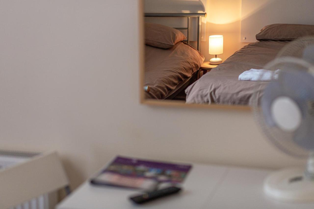 Centre Guest house 2*